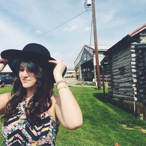 Meet your Posher, Christina